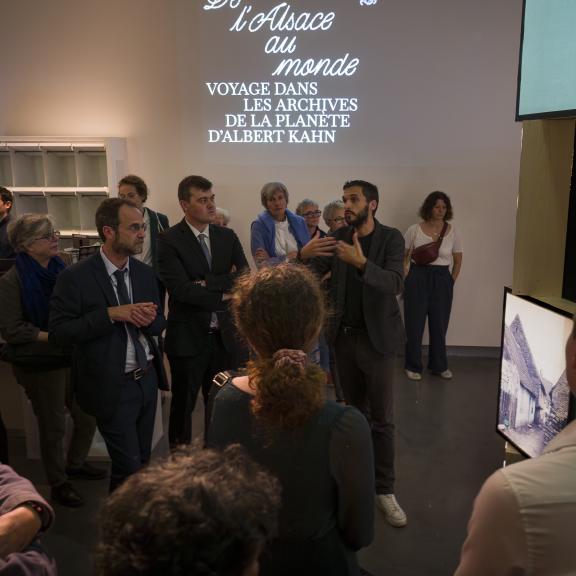 Visuel salle exposition Albert Kahn