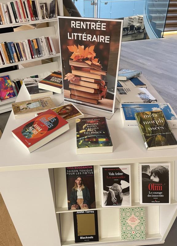 Table thématique : c'est la rentrée littéraire à la Bnu