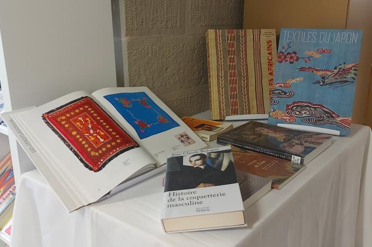 Table thématique « Textiles &amp; vêtements »