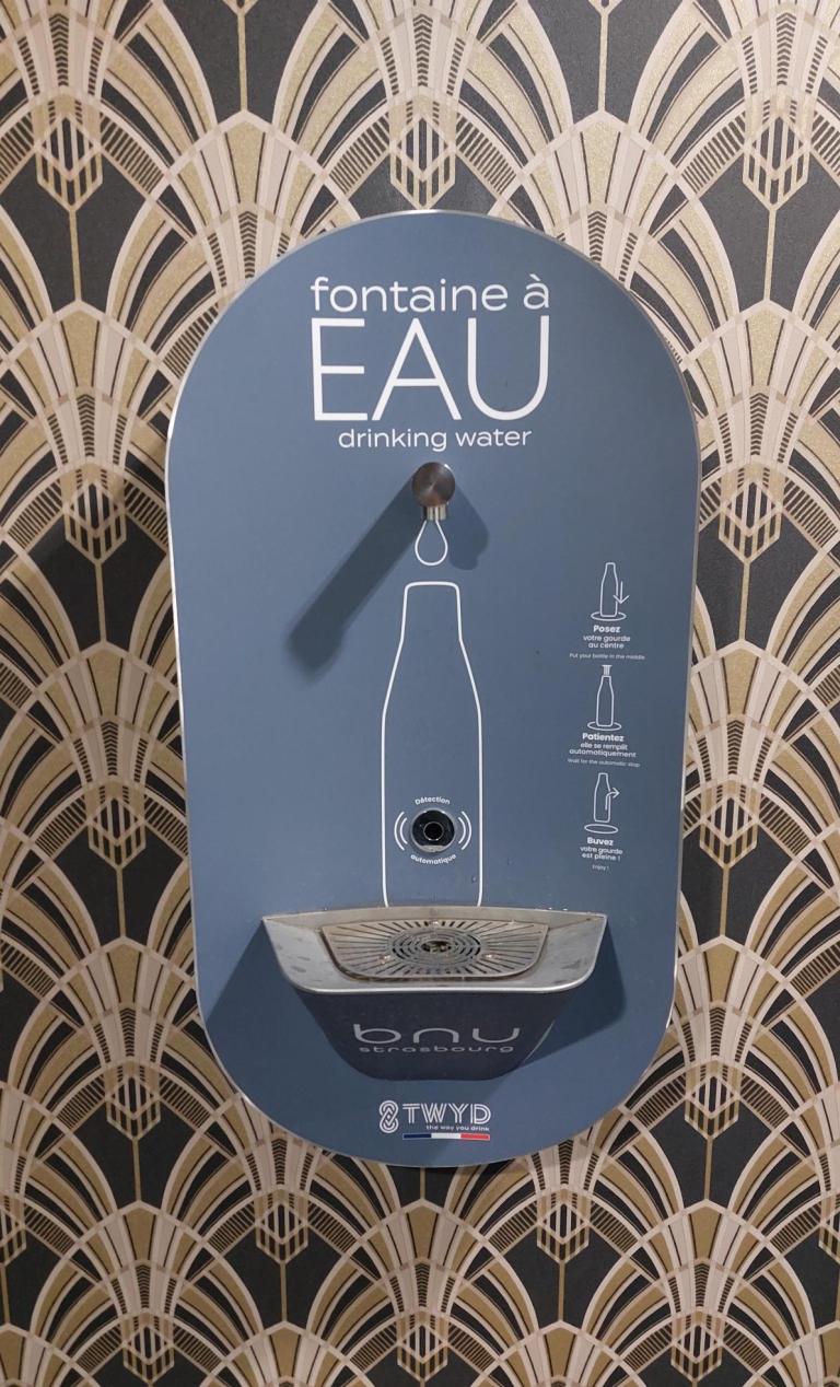 Fontaine eau espace public