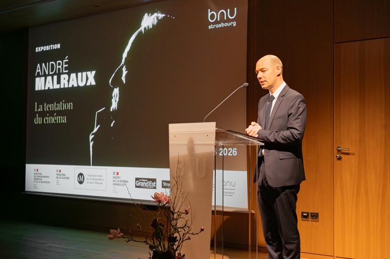 Photo de Nicolas Tocquer lors du vernissage de l'exposition André Malraux